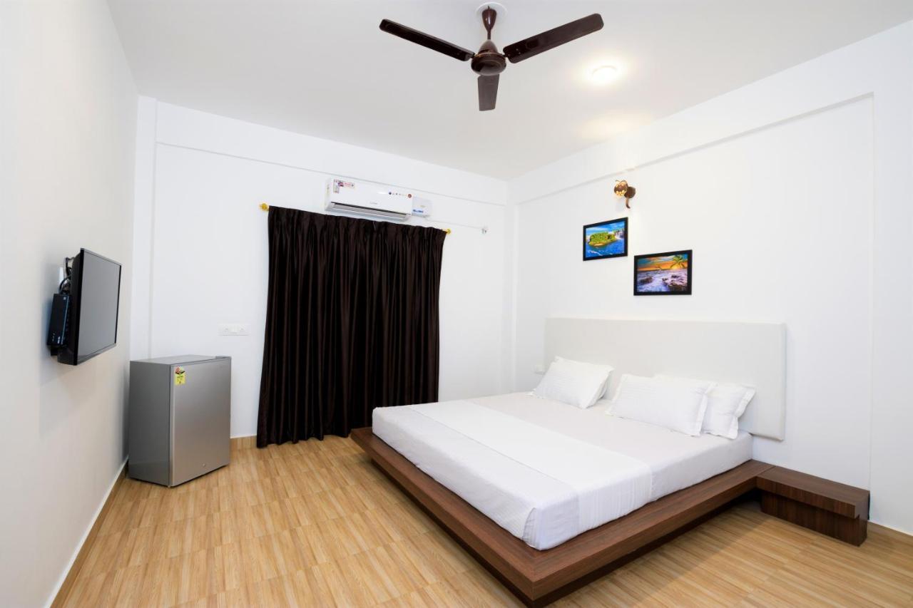 Hotel Flying Goa Калангут Экстерьер фото